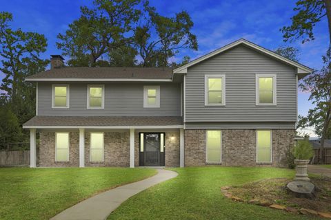 Photo of 1123 Doral Lane, Houston, TX 77073 (MLS # 780989)