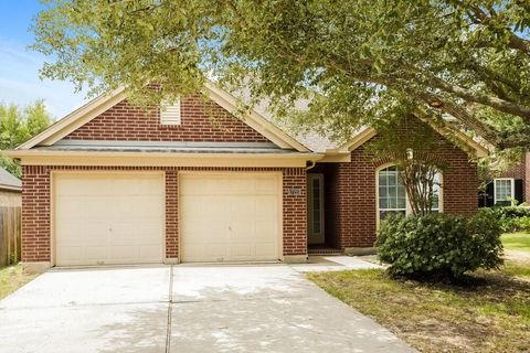 Photo of 17223 Verdant Willow Way, Houston, TX 77095 (MLS # 12030963)