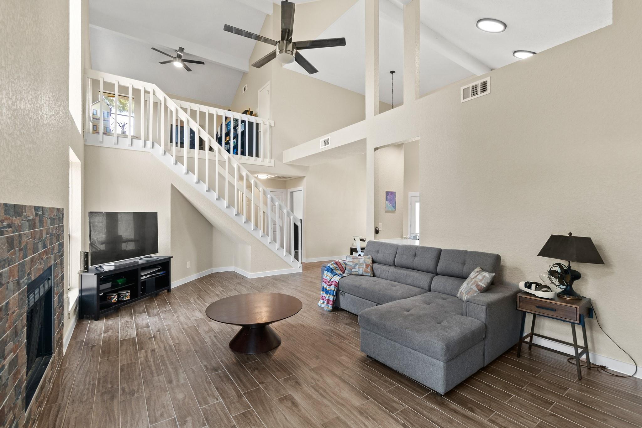 20039 Moonflower Lane
