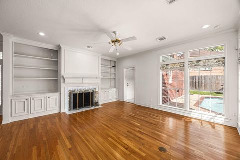 Tiny photo for 15914 S Barkers Landing Road, Houston, TX 77079 (MLS # 50743073)