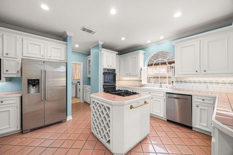 Tiny photo for 15914 S Barkers Landing Road, Houston, TX 77079 (MLS # 50743073)