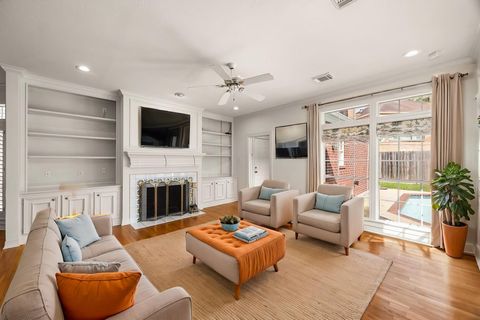 Tiny photo for 15914 S Barkers Landing Road, Houston, TX 77079 (MLS # 50743073)