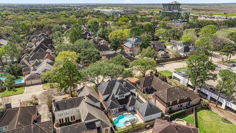 Tiny photo for 15914 S Barkers Landing Road, Houston, TX 77079 (MLS # 50743073)