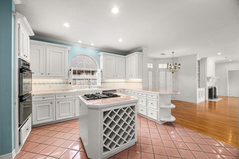 Tiny photo for 15914 S Barkers Landing Road, Houston, TX 77079 (MLS # 50743073)