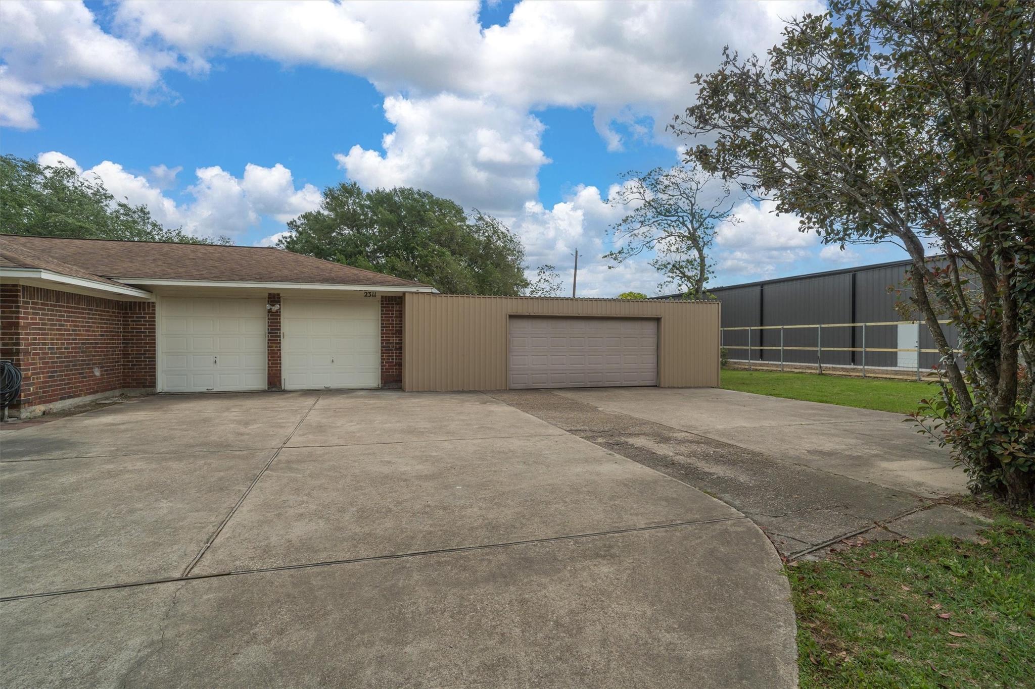 2311 Anders Lane