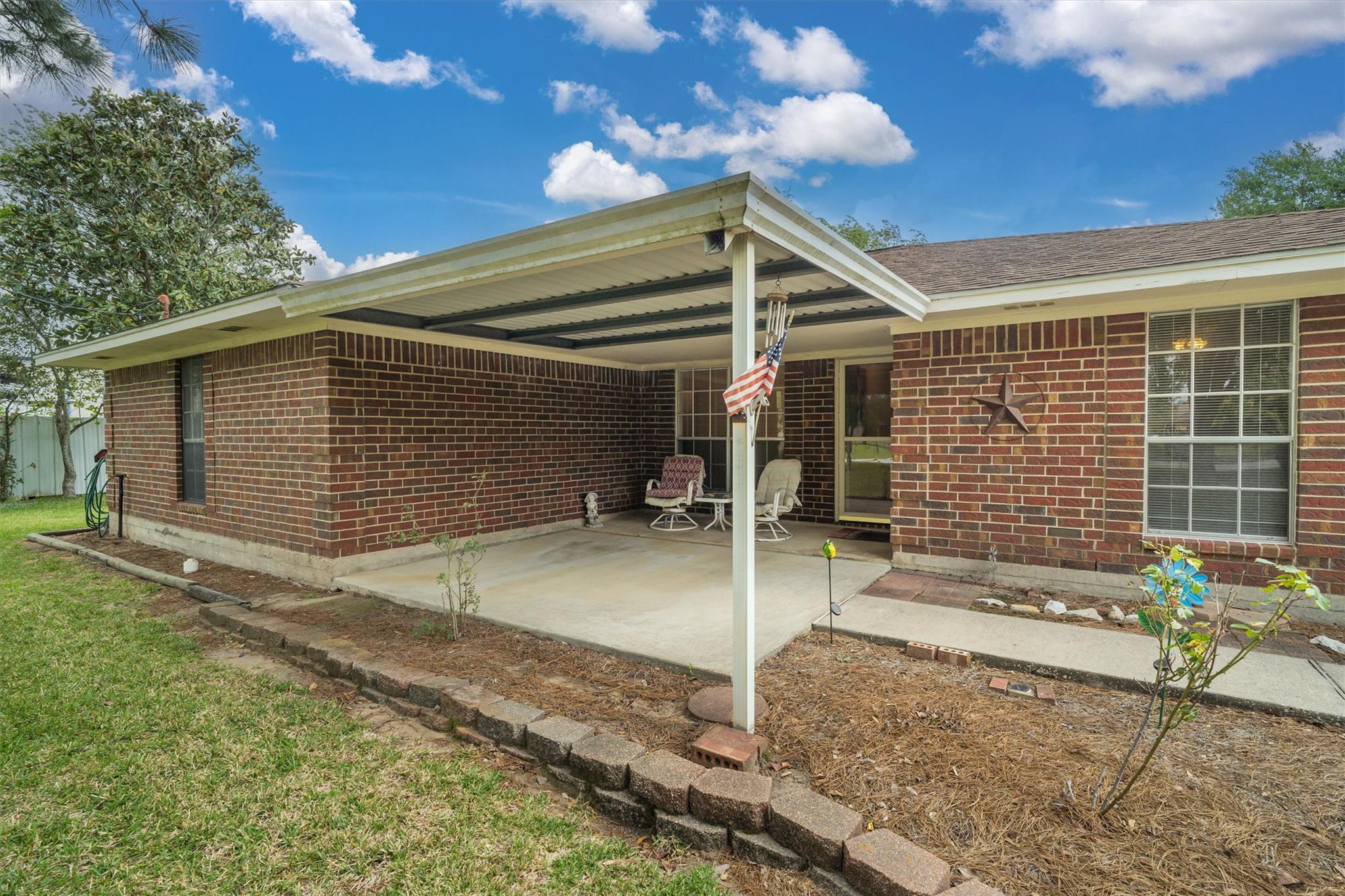 2311 Anders Lane