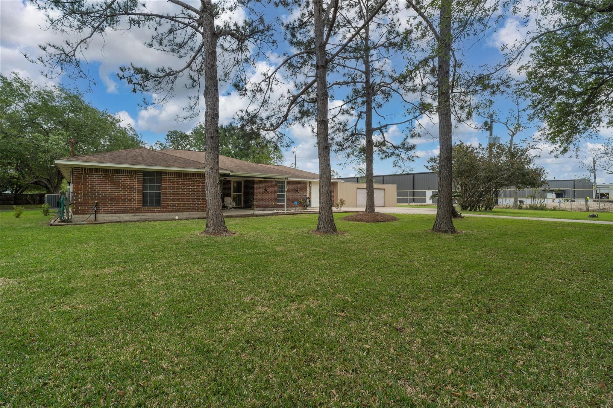 2311 Anders Lane