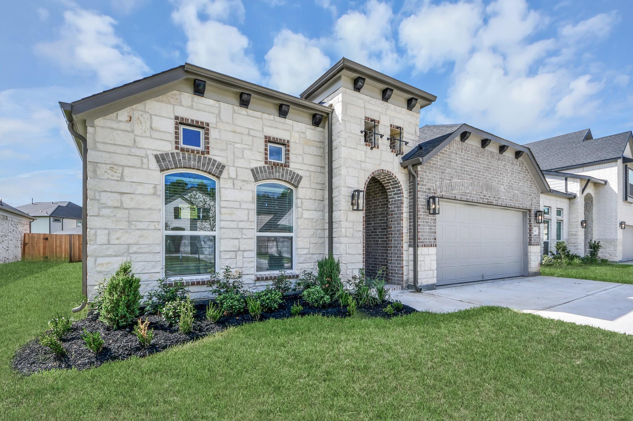 5910 Fox Peak Lane