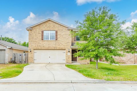 Photo of 10035 Meadow Mill Forest Lane, Houston, TX 77044 (MLS # 10025149)
