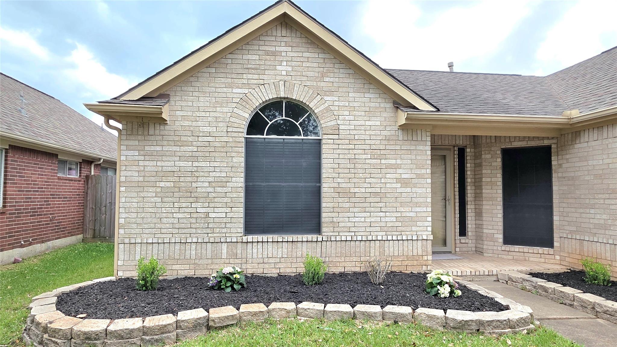 17226 Stratford Green Dr Drive