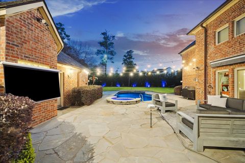 Tiny photo for 37 E Broad Oaks Dr, Houston, TX 77056 (MLS # 59606172)