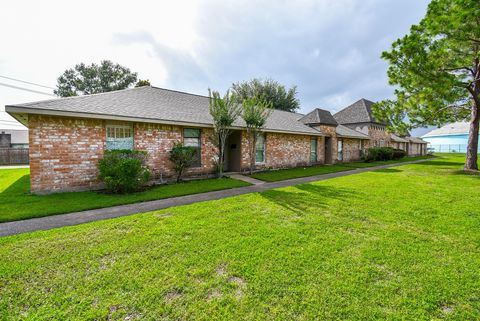 Tiny photo for 12469 Sharpview Drive #2469, Houston, TX 77072 (MLS # 37746875)