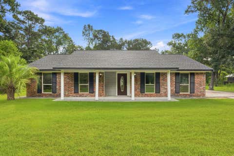 Photo of 18813 Woodridge Drive, Conroe, TX 77302 (MLS # 3823850)