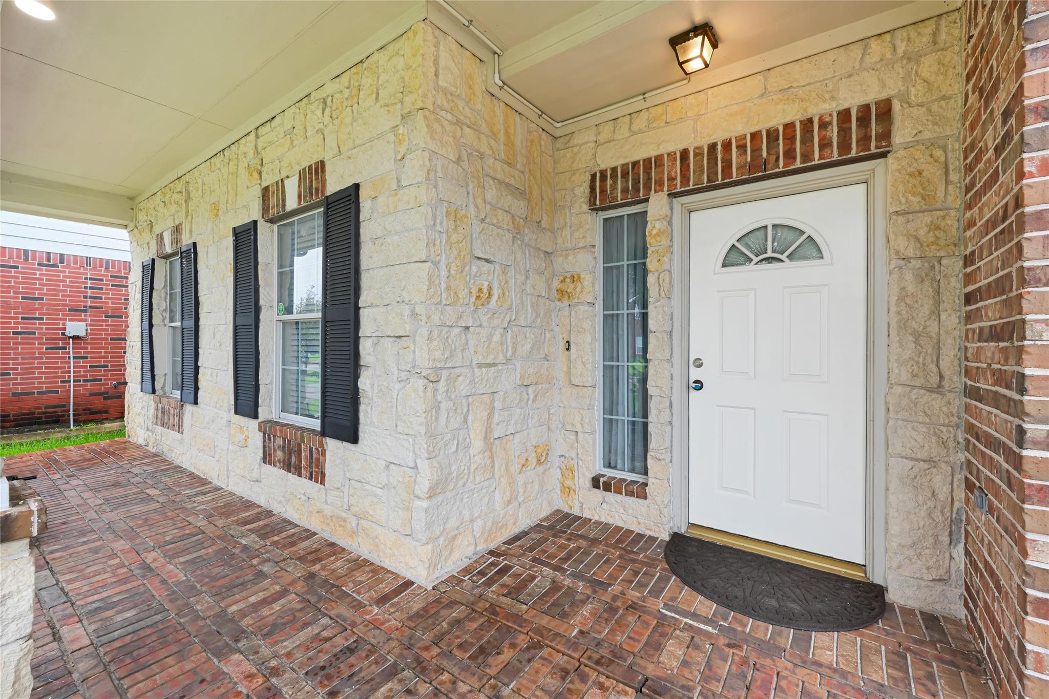 8927 Heron Nest Drive