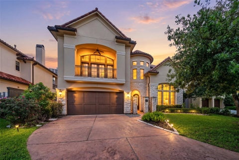 Photo of 2400 Avalon Place, Houston, TX 77019 (MLS # 69765564)