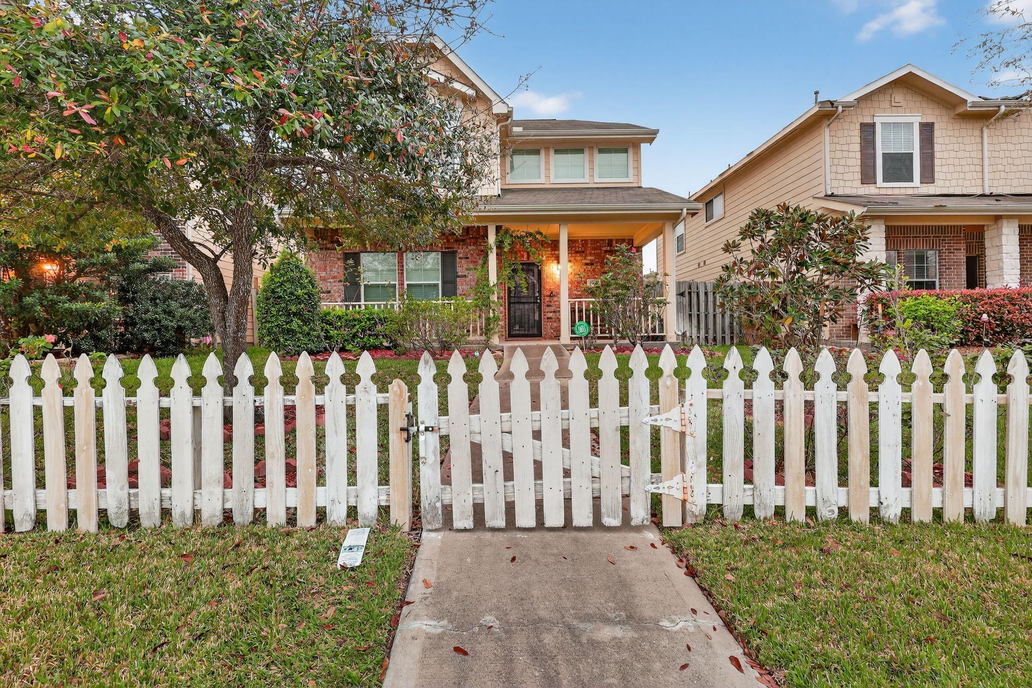 7302 Pavilion Drive