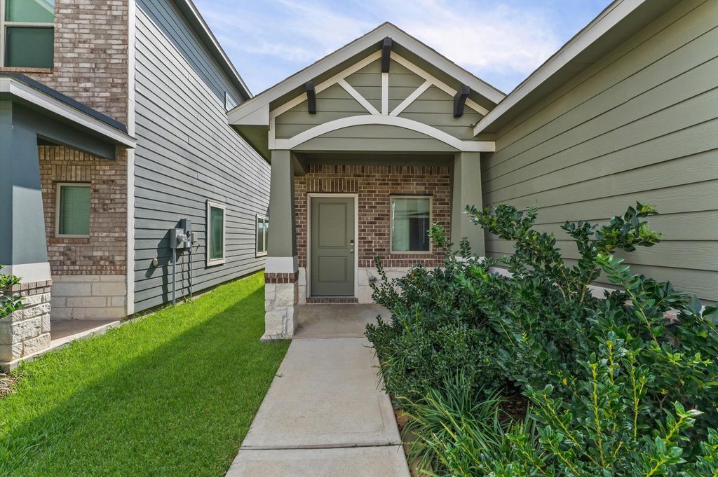 Photo of 21707 Cypress Maple Drive, Cypress, TX 77433 (MLS # 95039061)