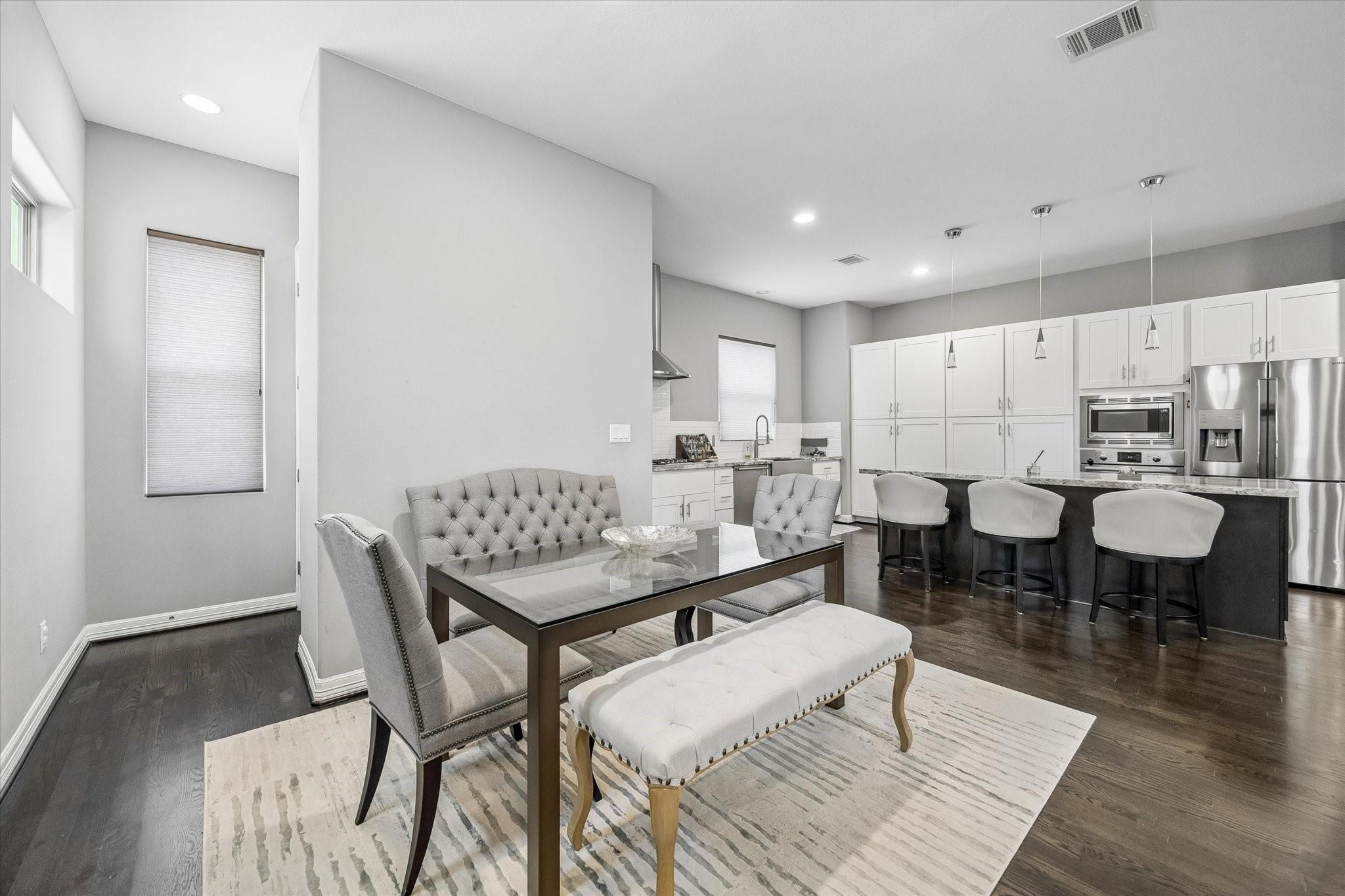 1617 Crockett Street