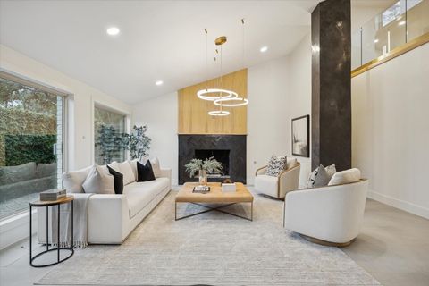 3210 Freshmeadows Drive Houston TX 77063