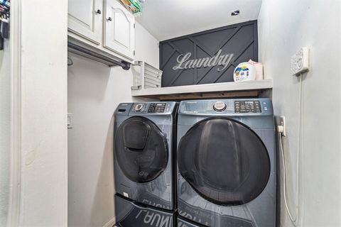 Tiny photo for 12215 Hillcroft Street, Houston, TX 77035 (MLS # 32957866)