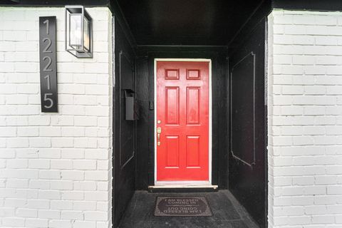 Tiny photo for 12215 Hillcroft Street, Houston, TX 77035 (MLS # 32957866)