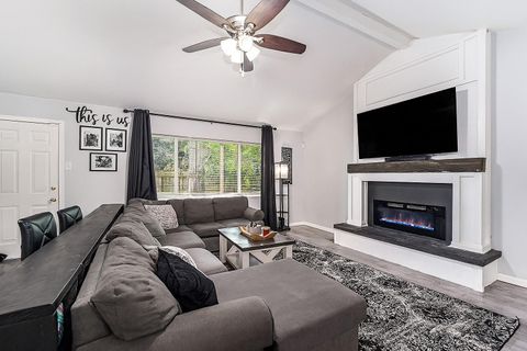 Tiny photo for 12215 Hillcroft Street, Houston, TX 77035 (MLS # 32957866)