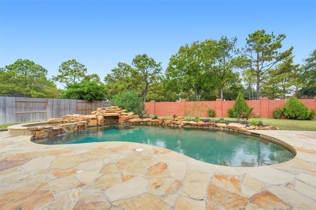 Photo of 25610 Corey Cove Lane, Katy, TX 77494 (MLS # 73359495)