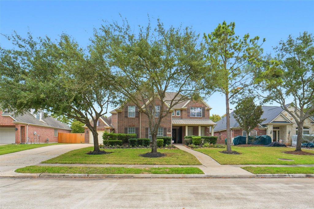 Photo of 25610 Corey Cove Lane, Katy, TX 77494 (MLS # 73359495)