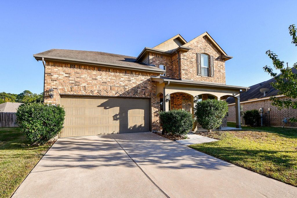 Photo of 8107 Legacy Creek Drive, Tomball, TX 77375 (MLS # 15756378)