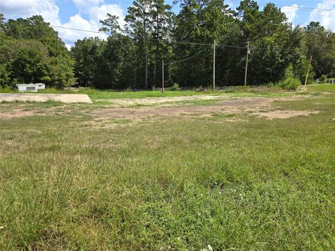 Photo of 33492 Highway 146 N, Cleveland, TX 77327 (MLS # 95328199) Photo of 33492 Highway 146 N, Cleveland, TX 77327 (MLS # 95328199)