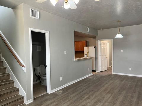 Photo of 3730 Lehall Street, Houston, TX 77021 (MLS # 67264803) Photo of 3730 Lehall Street, Houston, TX 77021 (MLS # 67264803)