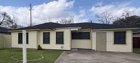 Photo of 9314 Ashville Drive, Houston, TX 77051 (MLS # 56956265)