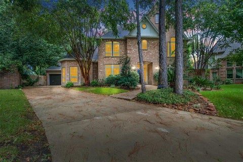 Photo of 607 Lee Shore Lane, Houston, TX 77079 (MLS # 57879715)