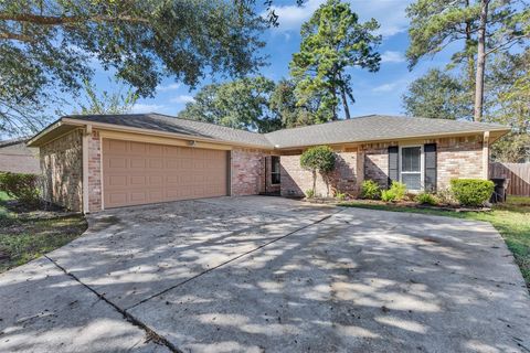 Photo of 8318 Amurwood Drive, Tomball, TX 77375 (MLS # 93914848)