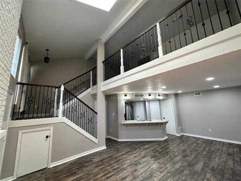 Photo of 54 Evanston Street #5, Houston, TX 77015 (MLS # 10628954)