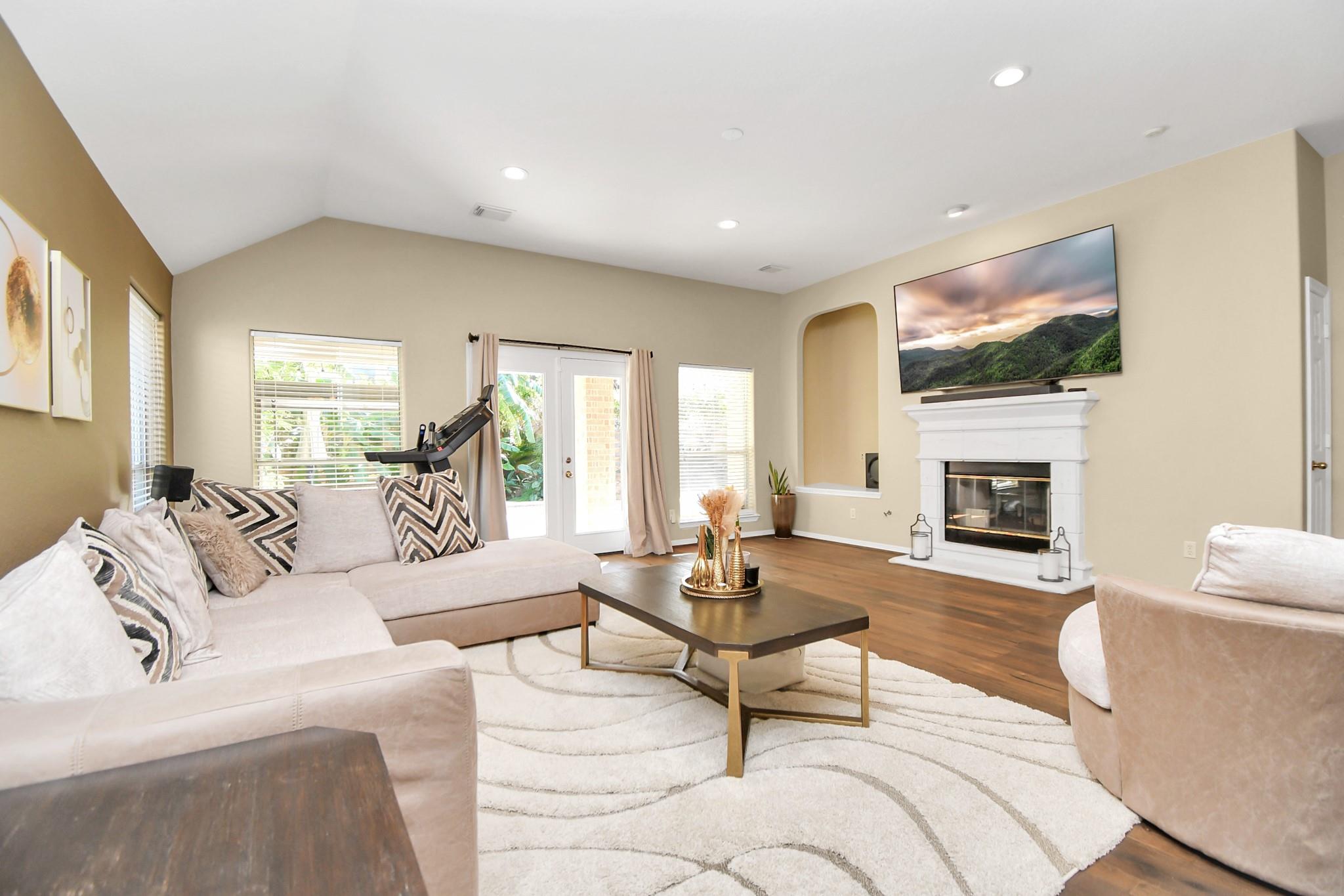 3506 Paluxy Circle