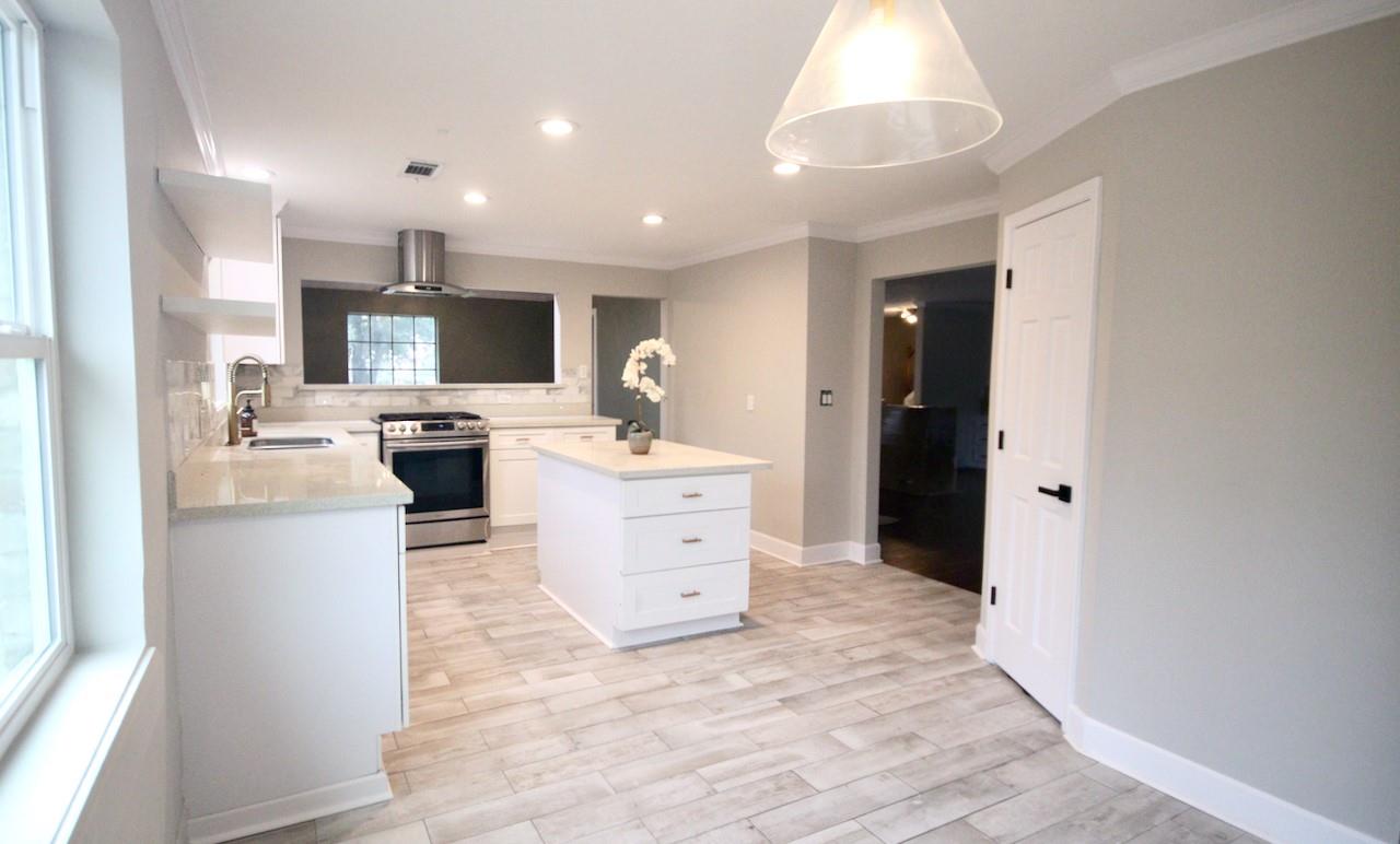 7827 Zilonis Court
