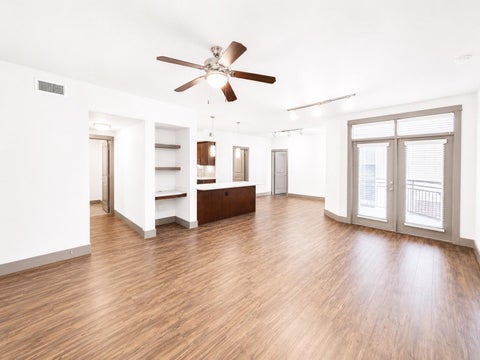 Photo of 2910 Milam St Street #1303, Houston, TX 77006 (MLS # 32750561)