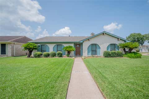 Photo of 9202 Benning Drive, Houston, TX 77031 (MLS # 66672094)