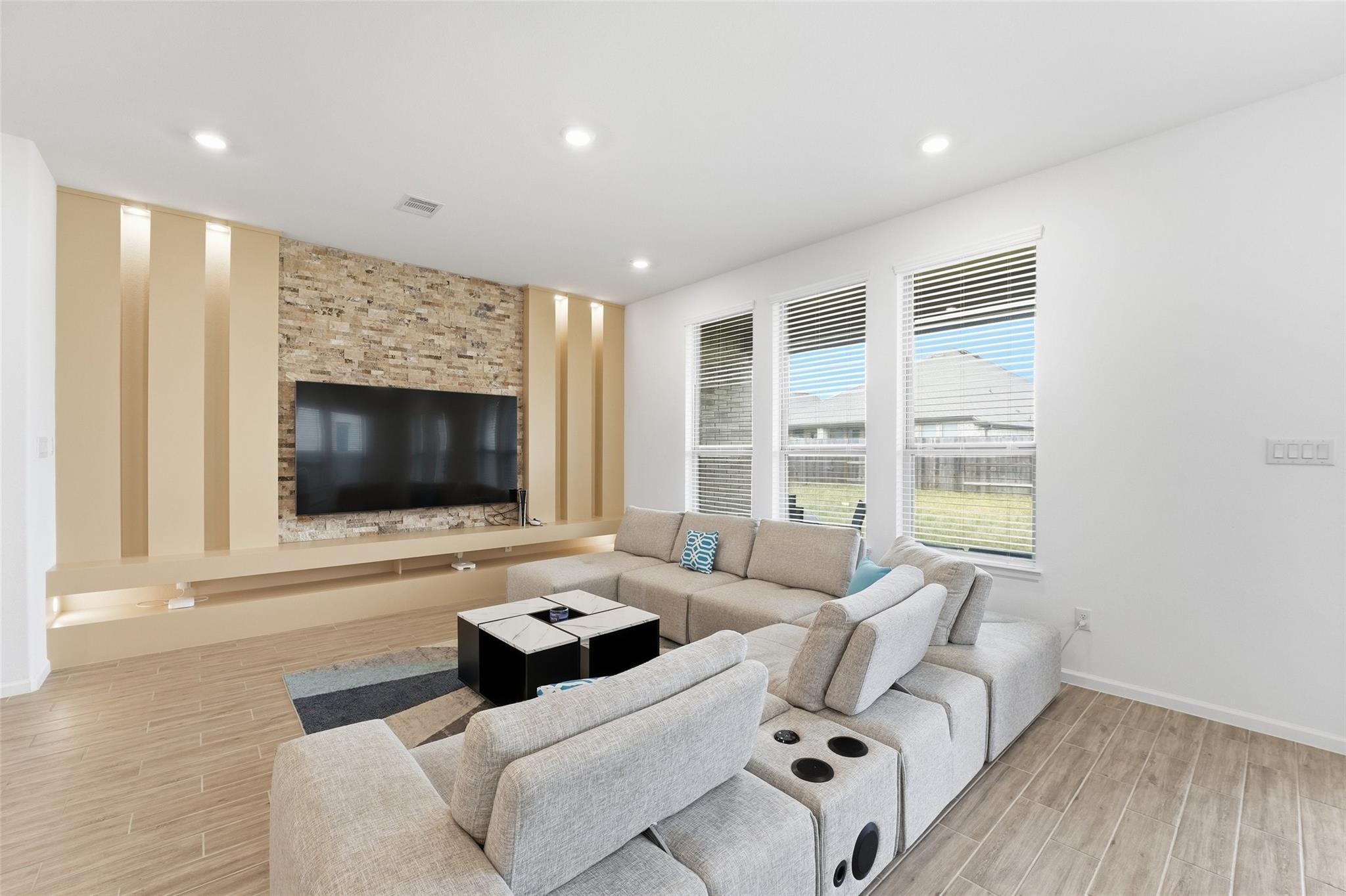 9431 Sea Star Lane