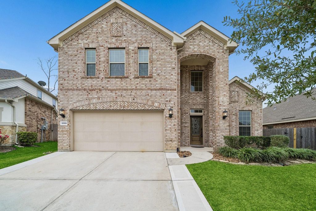 Photo of 18918 Sorrento Point Drive, New Caney, TX 77357 (MLS # 79345684)