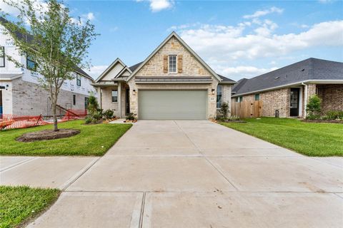 Photo of 2831 Elm Creek Way, Iowa Colony, TX 77583 (MLS # 63058805)