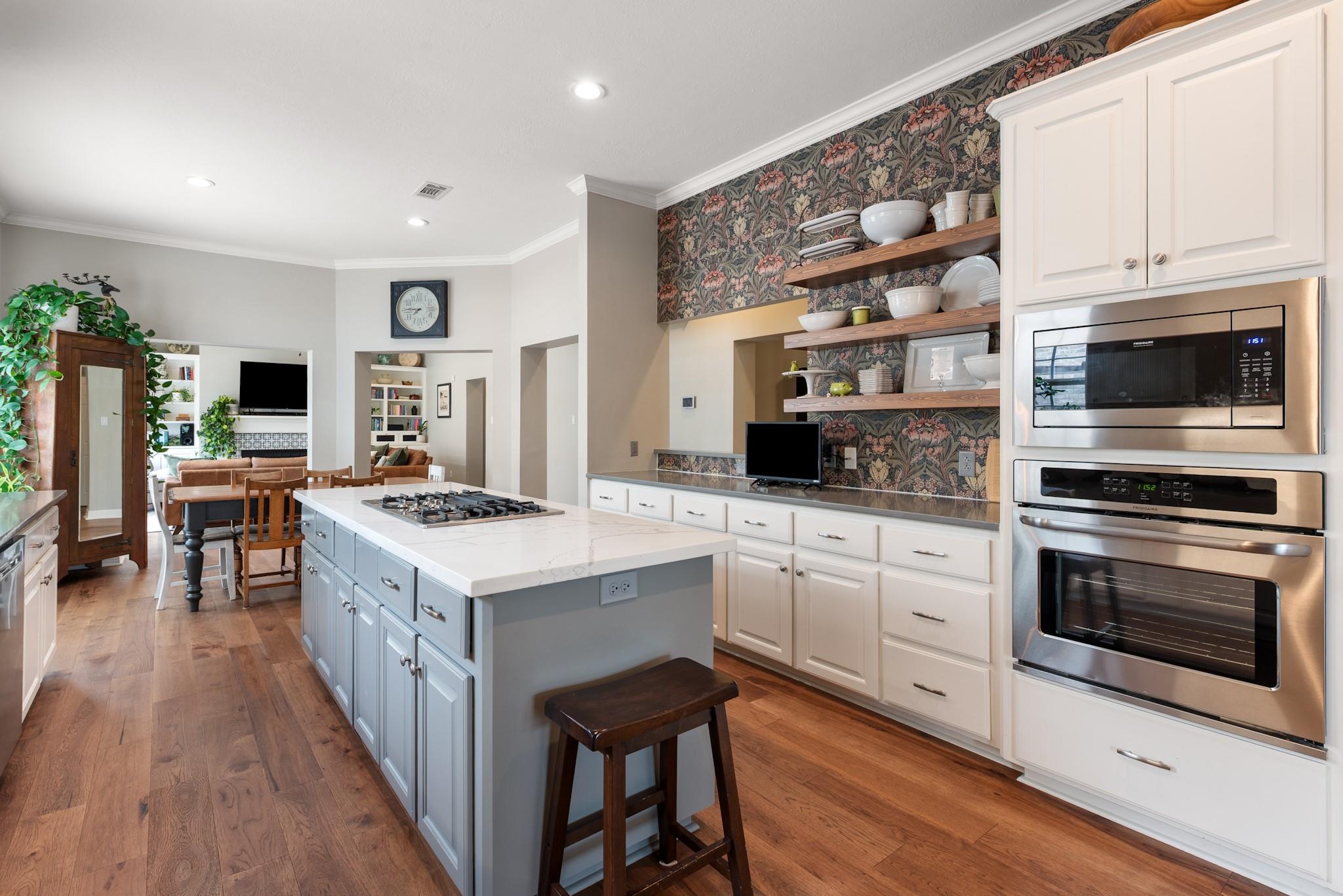 919 Grand Oaks Circle