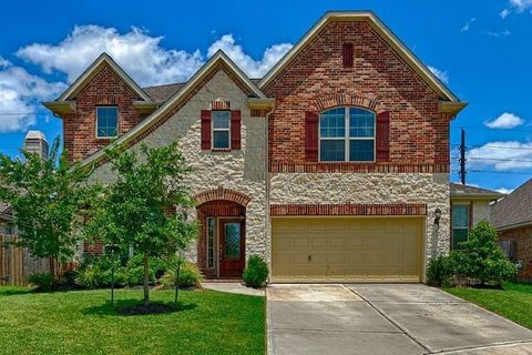 Photo of 2104 Pearl Bay Court, Pearland, TX 77584 (MLS # 77251060)