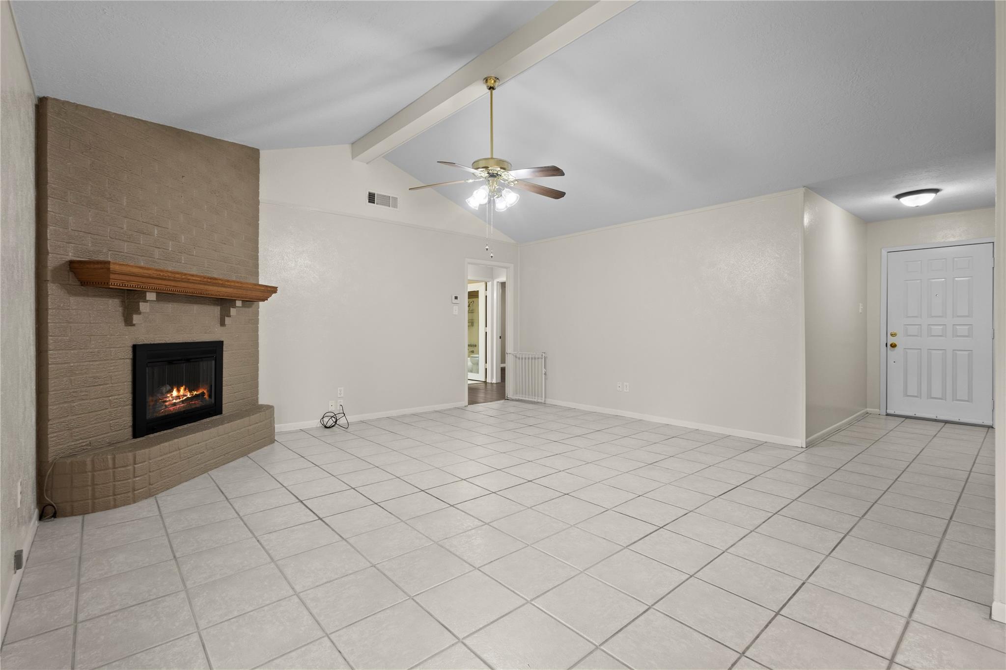 1745 Shirley Circle