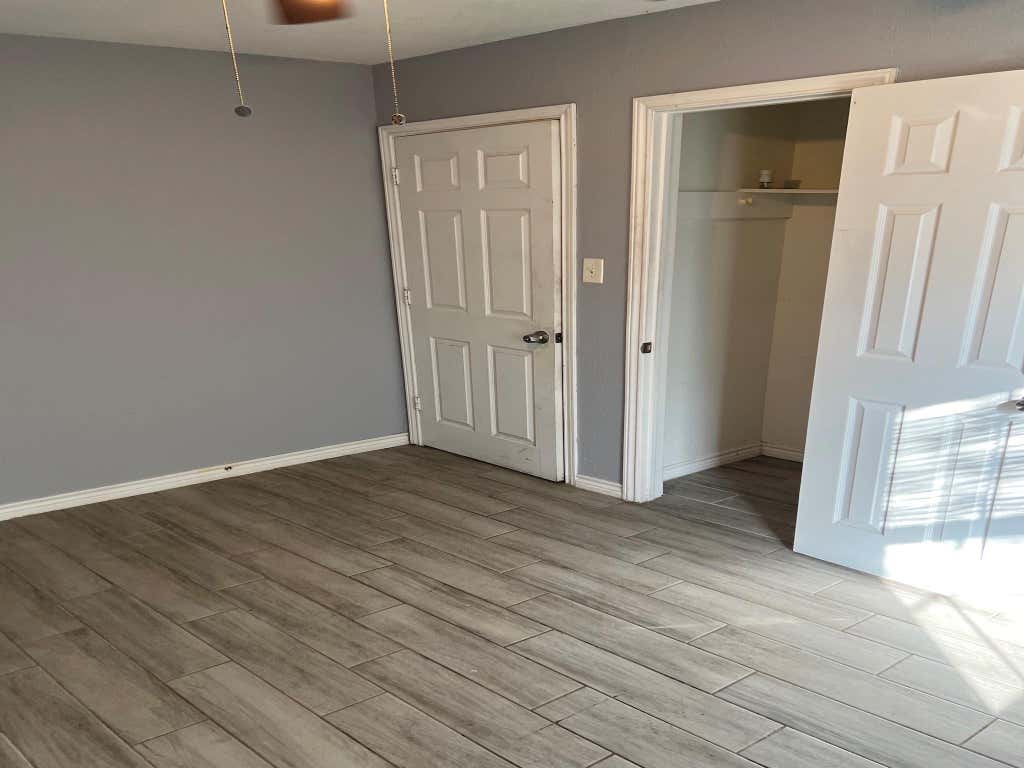 Photo of 5702 Westover Street, Houston, TX 77033 (MLS # 61967847)