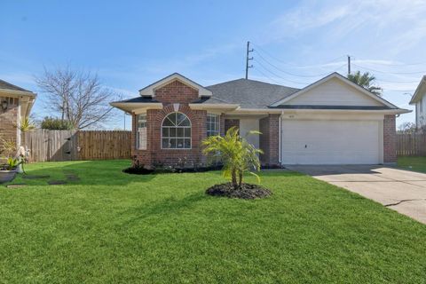 Photo of 4051 Westermill Drive, Houston, TX 77082 (MLS # 50728466)