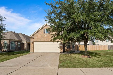 Photo of 11426 Baldwin Spruce Trail, Tomball, TX 77375 (MLS # 87747796)