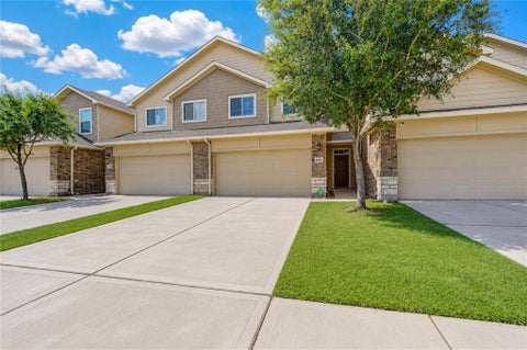 Photo of 17021 Wilthorne Gardens Court, Houston, TX 77084 (MLS # 49191701)