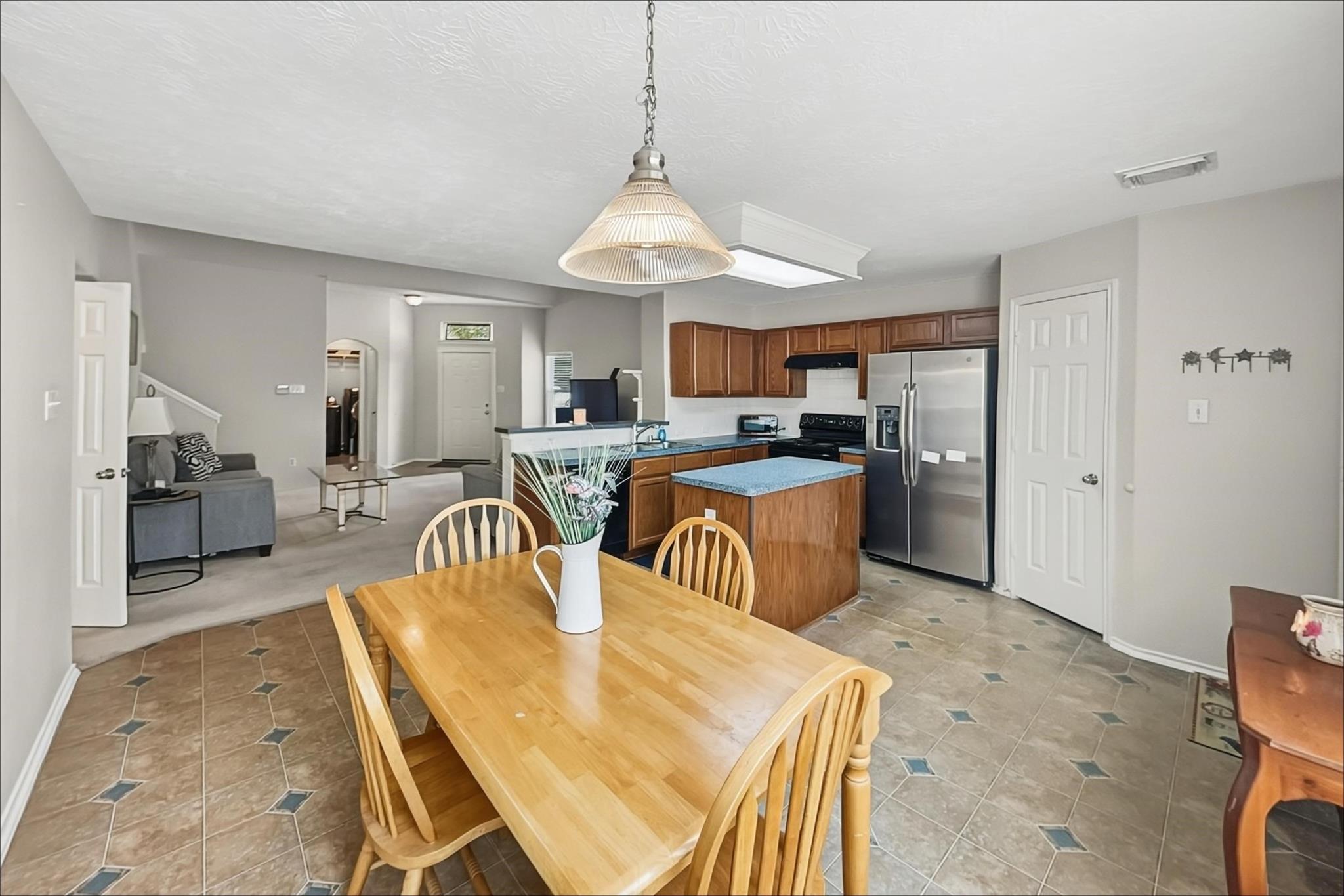 823 Windlass Way